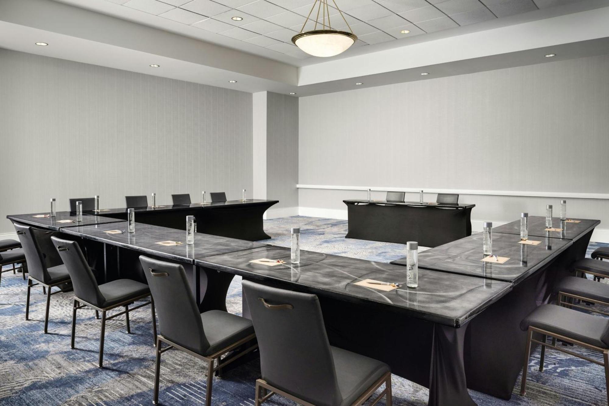 Renaissance Portsmouth-Norfolk Waterfront Hotel Bagian luar foto