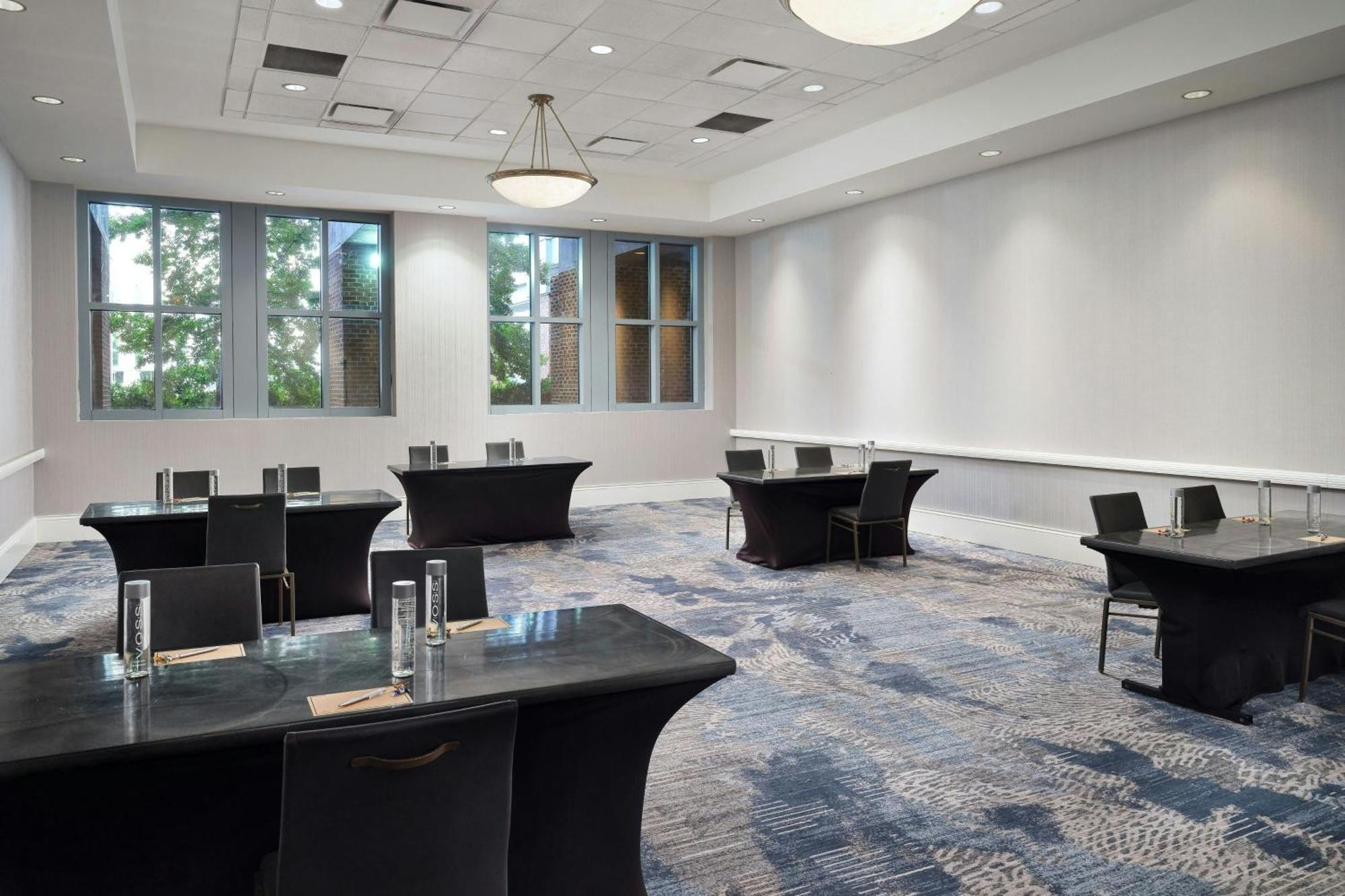 Renaissance Portsmouth-Norfolk Waterfront Hotel Bagian luar foto