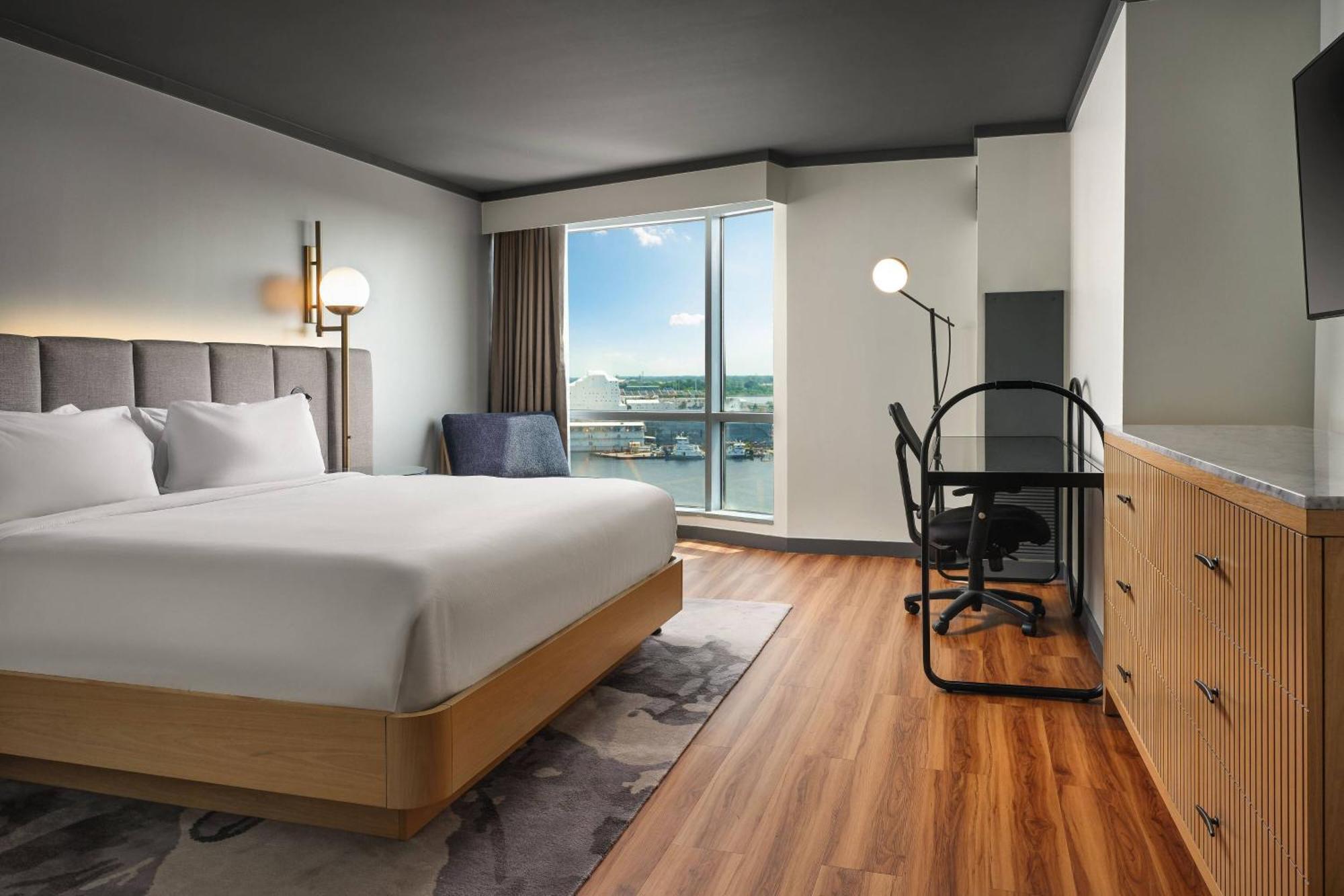 Renaissance Portsmouth-Norfolk Waterfront Hotel Bagian luar foto